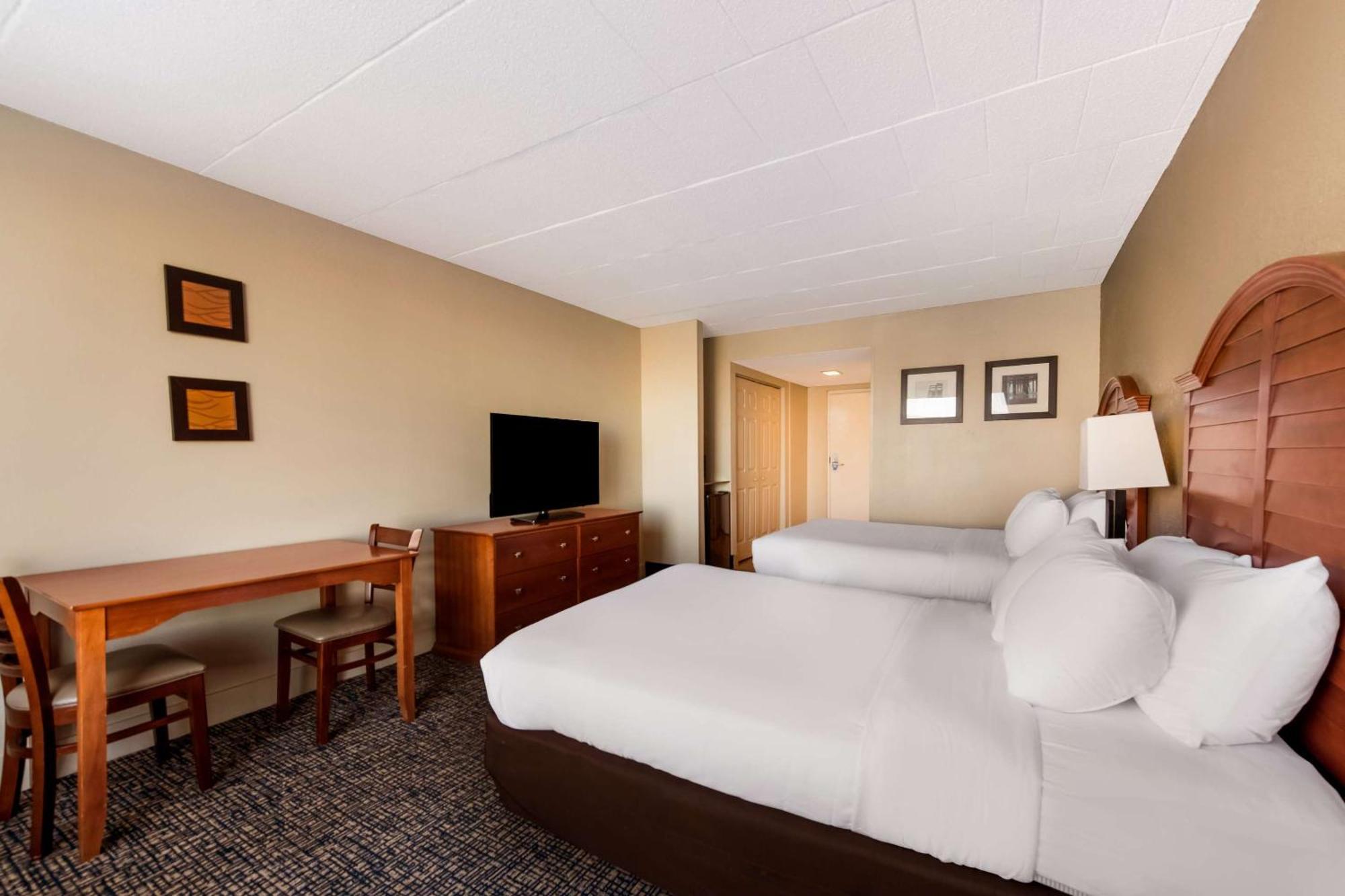Comfort Inn South Oceanfront Nags Head Exterior photo