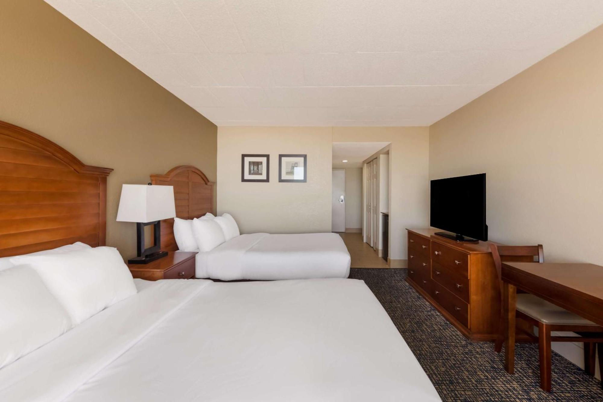 Comfort Inn South Oceanfront Nags Head Exterior photo